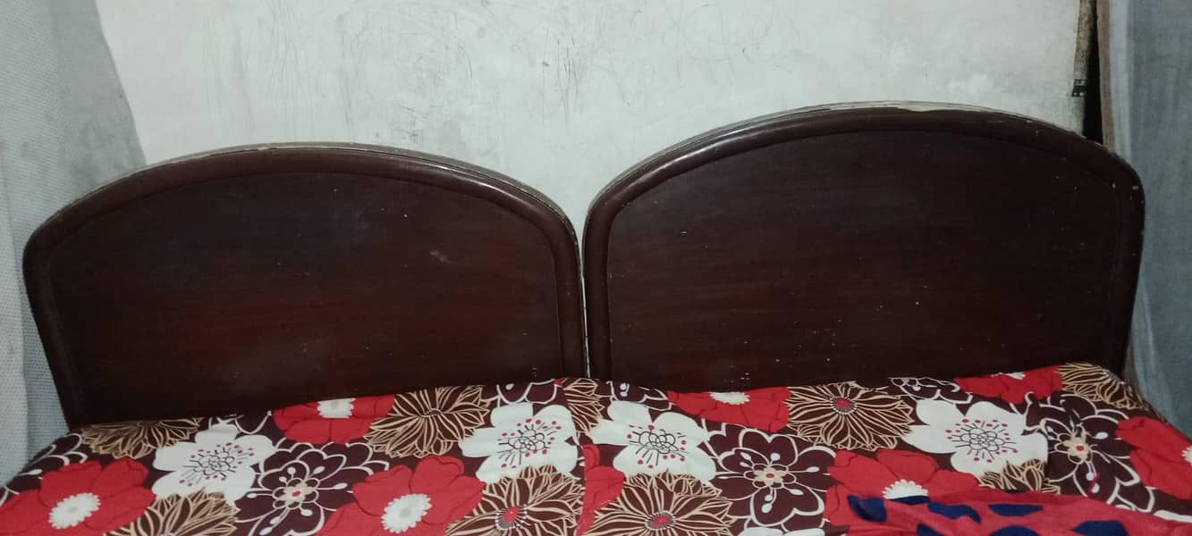 2 singl beds 0