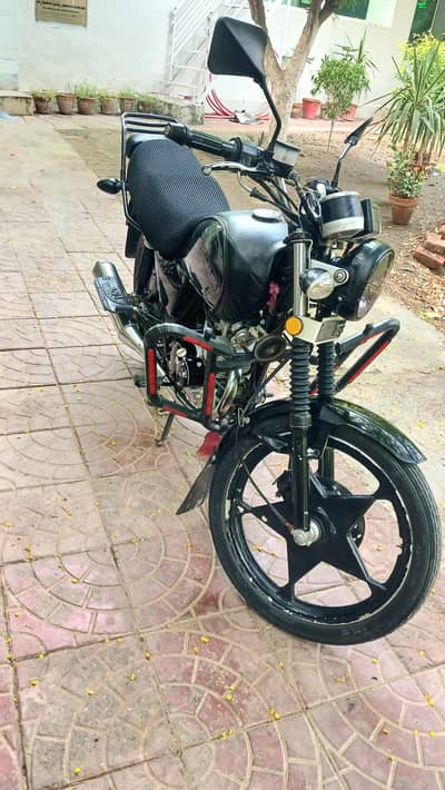 Suzuki GS 150
