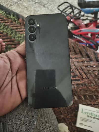 Samsung A14
