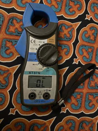 Clamp meter working perfectly