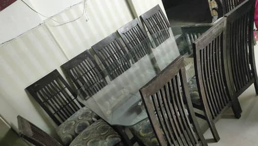Dining table plus glass top