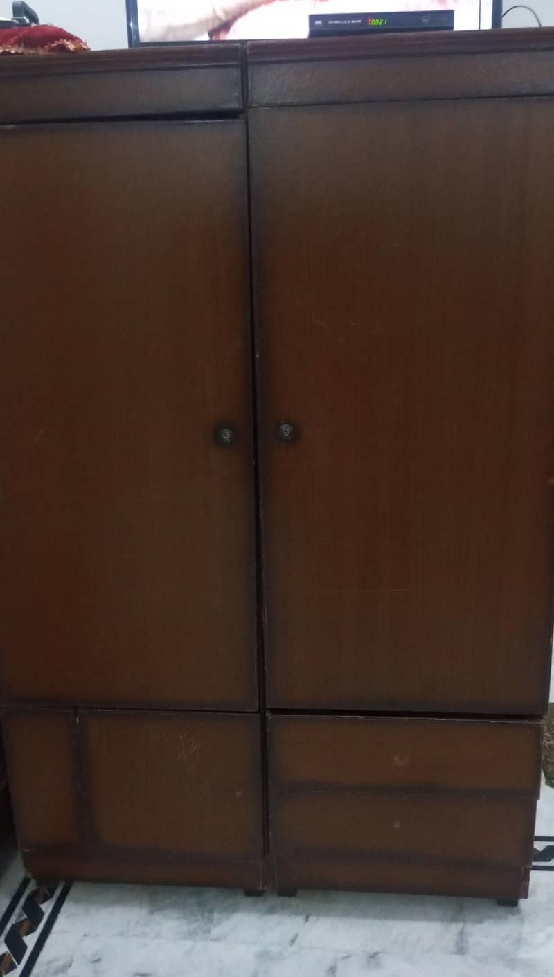 showcase+almari full size solid sheesham 3