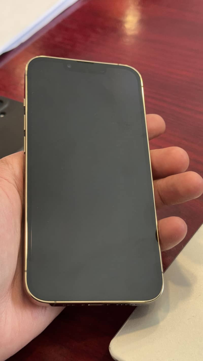 Apple iPhone 13 Pro 5