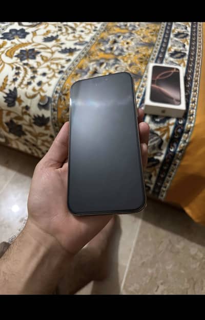 Apple iPhone 16 Pro Max