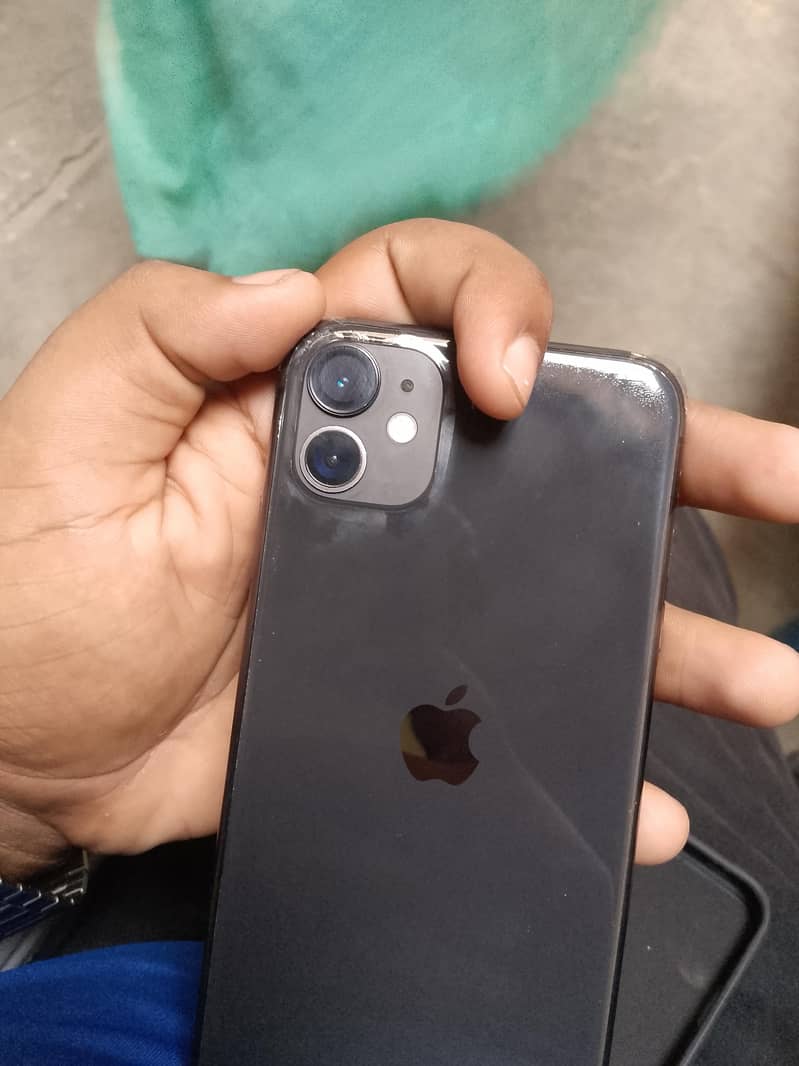 Apple iPhone 11 2