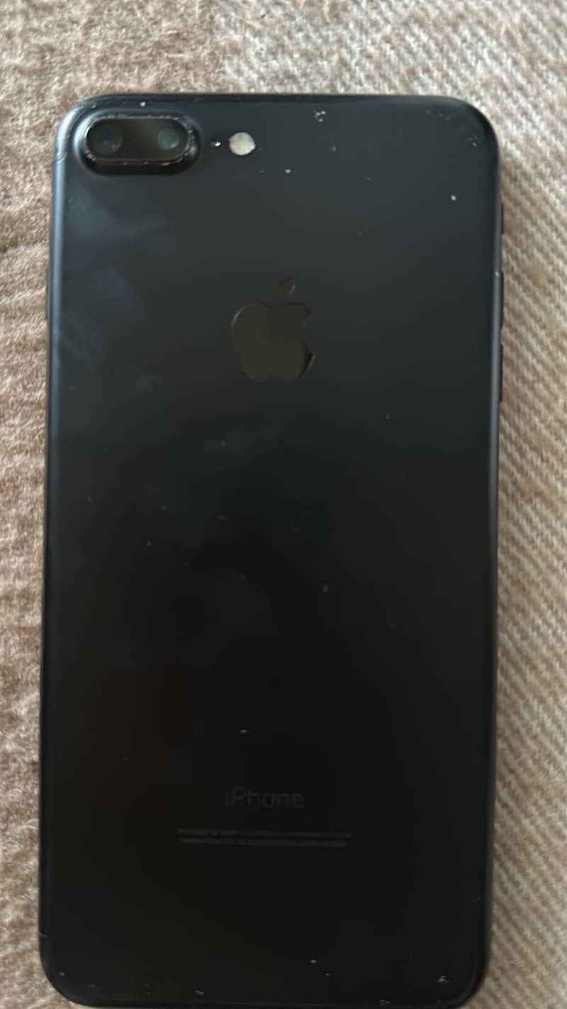 Apple iPhone 7 Plus 3