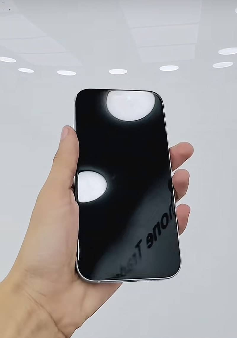 Apple iPhone 15 5