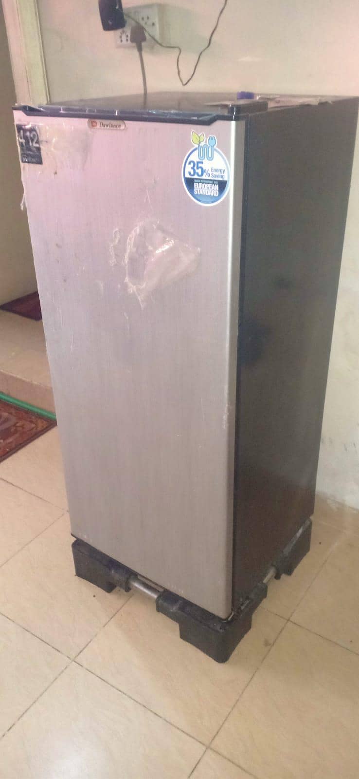 Dawlance mini refrigerator 1