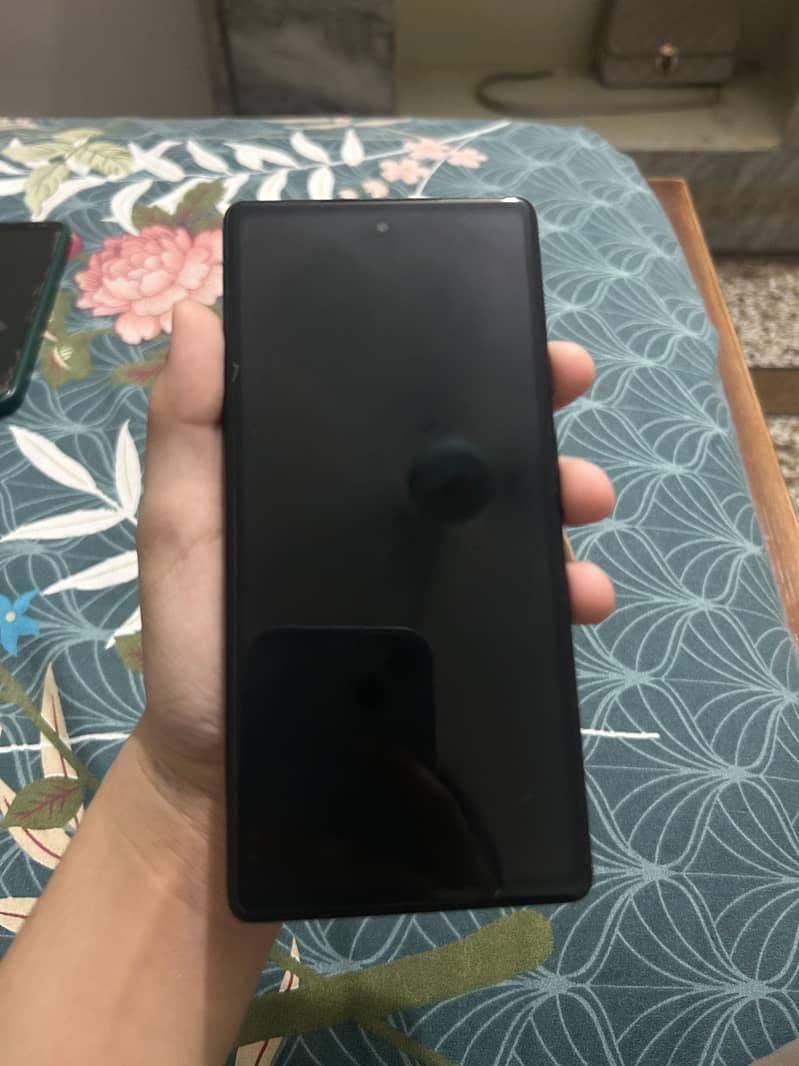 Google Pixel 6a 1
