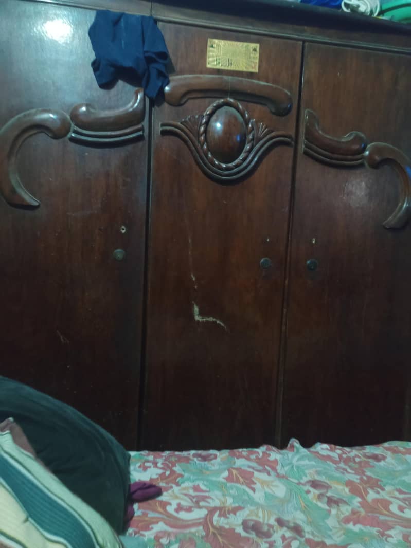 wardrobes 1