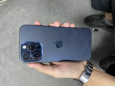 Apple iPhone 15 Pro Max — JV