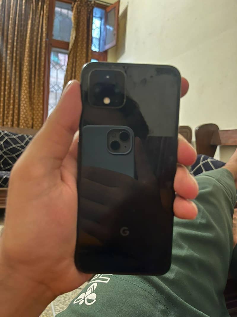 Google Pixel 4   6/128 0