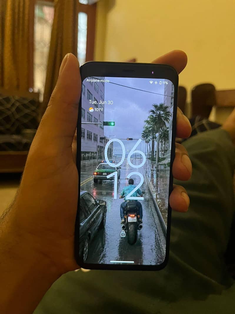 Google Pixel 4   6/128 2