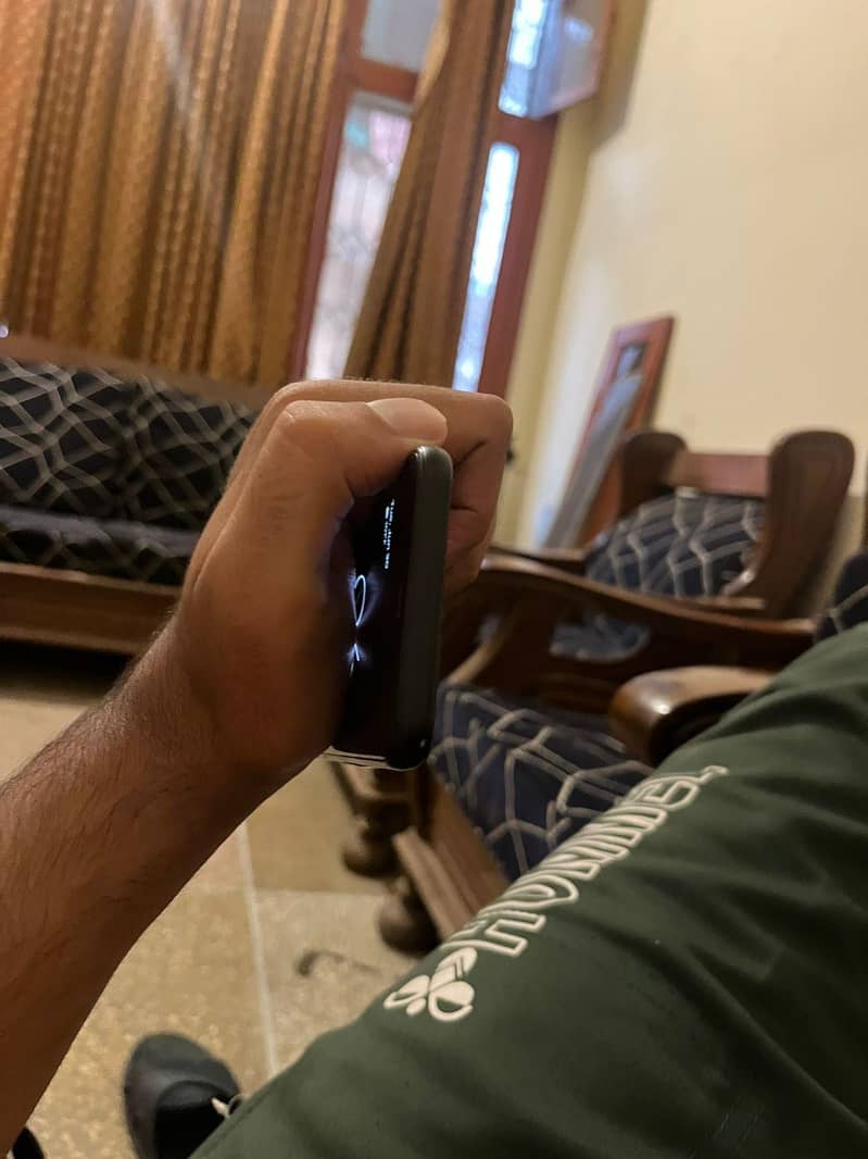 Google Pixel 4   6/128 6