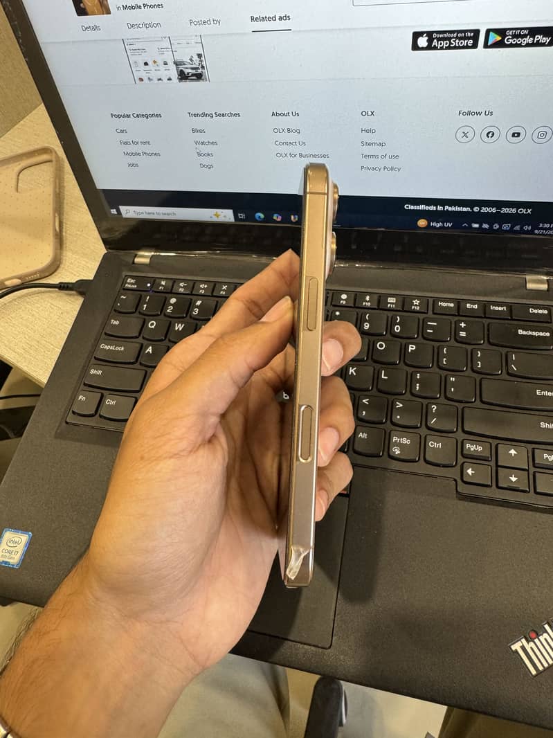 Apple iPhone 16 Pro JV 1
