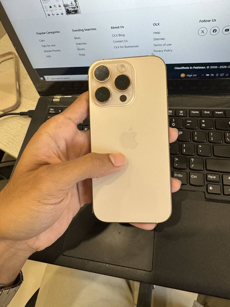 Apple iPhone 16 Pro JV 4
