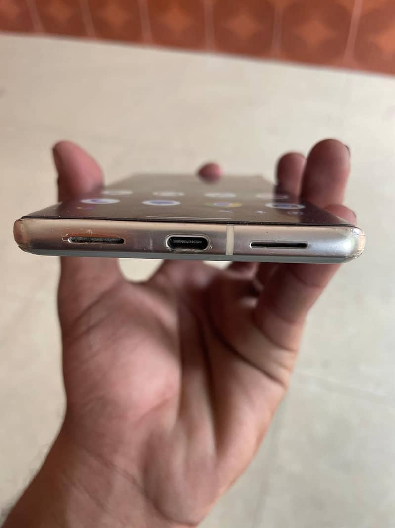 Google Pixel 7 Pro 2