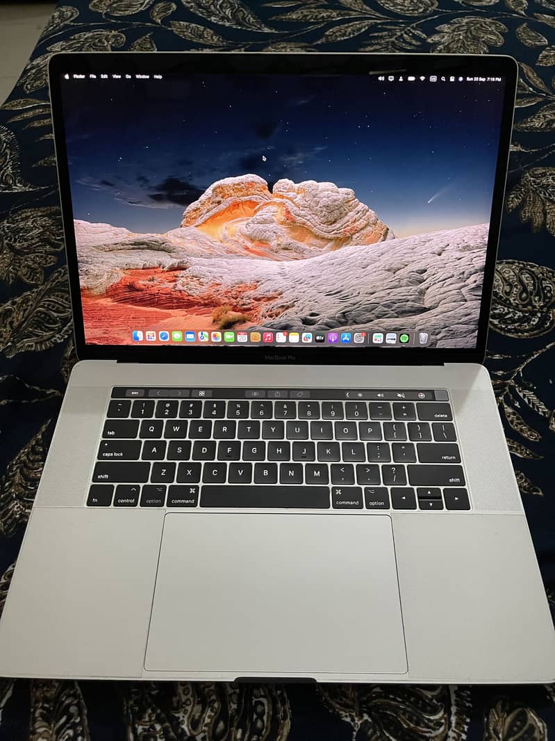 Macbook Pro 2017 15” 1