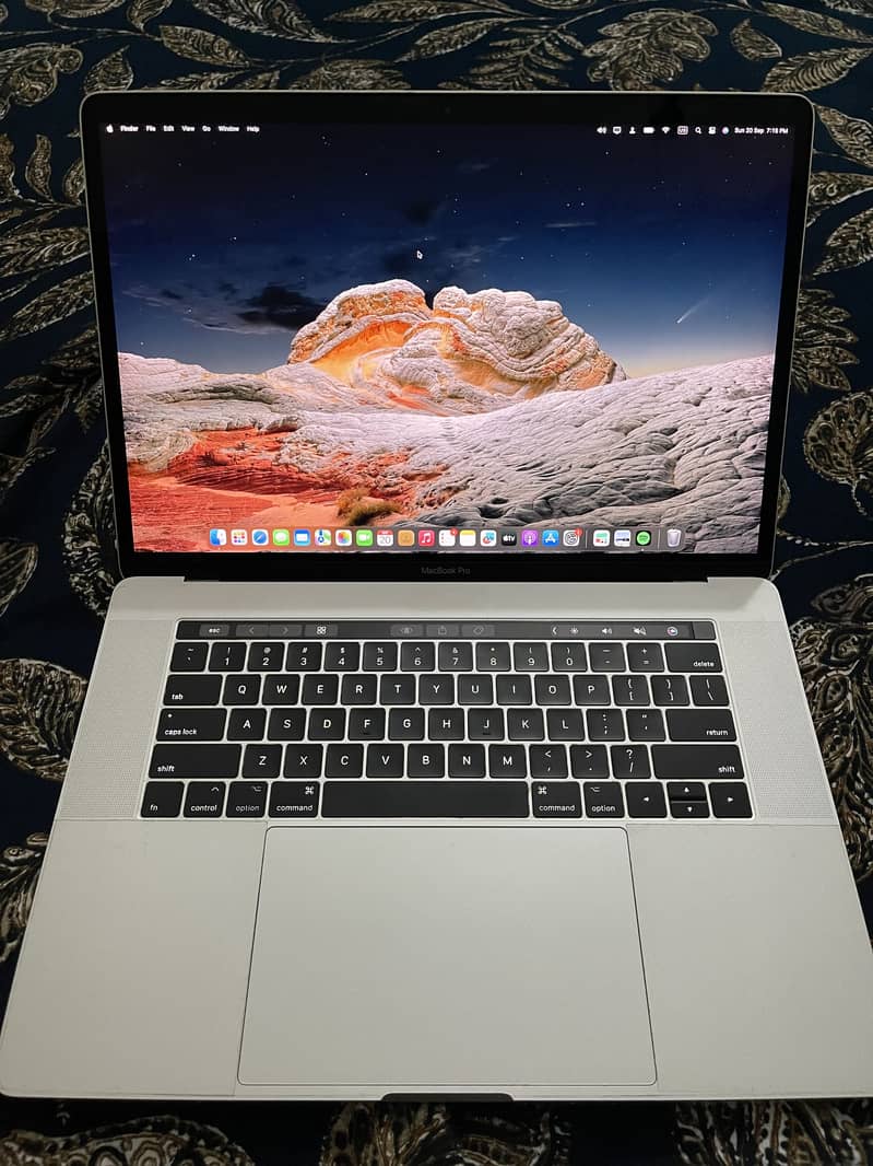 Macbook Pro 2017 15” 4