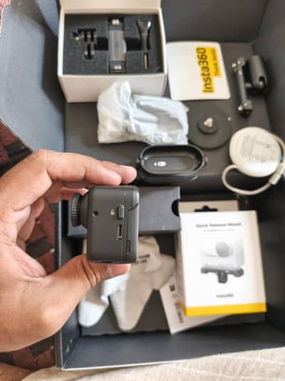 Insta360 GO 3S – Like New Condition 128 GB