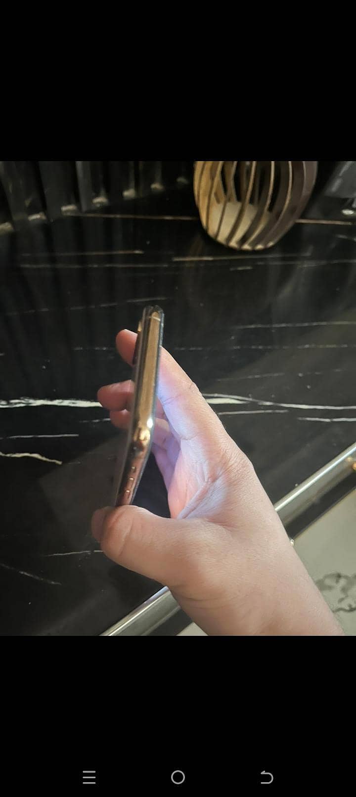 Apple iPhone XS 3