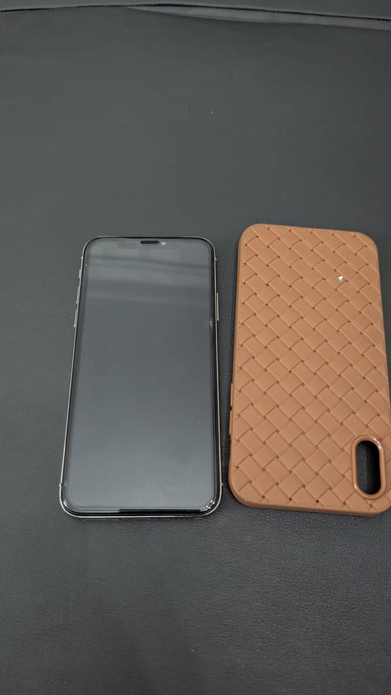 Apple iPhone X 1