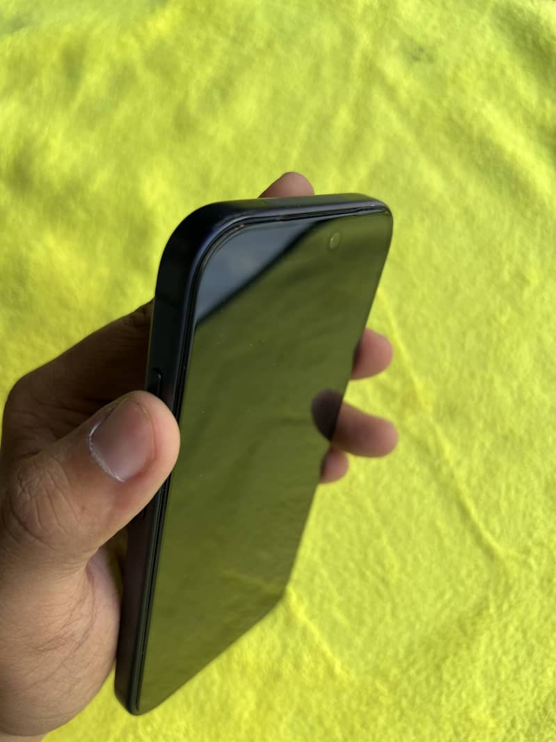 Apple iPhone 17 Pro 3