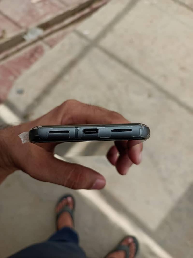 Google Pixel 8 3