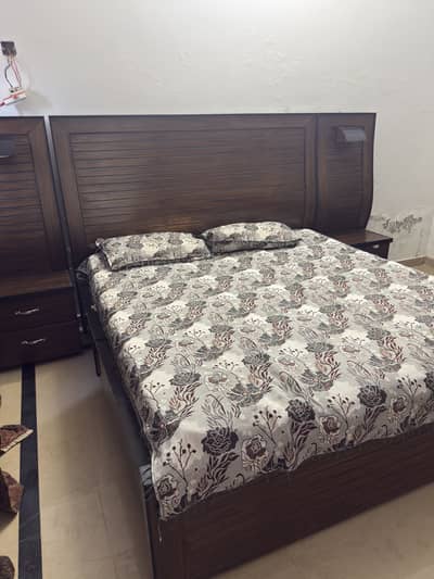 Bed for sale - Slightly used