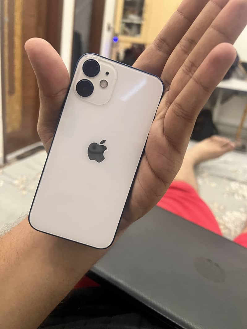 Apple iPhone 12 mini 5