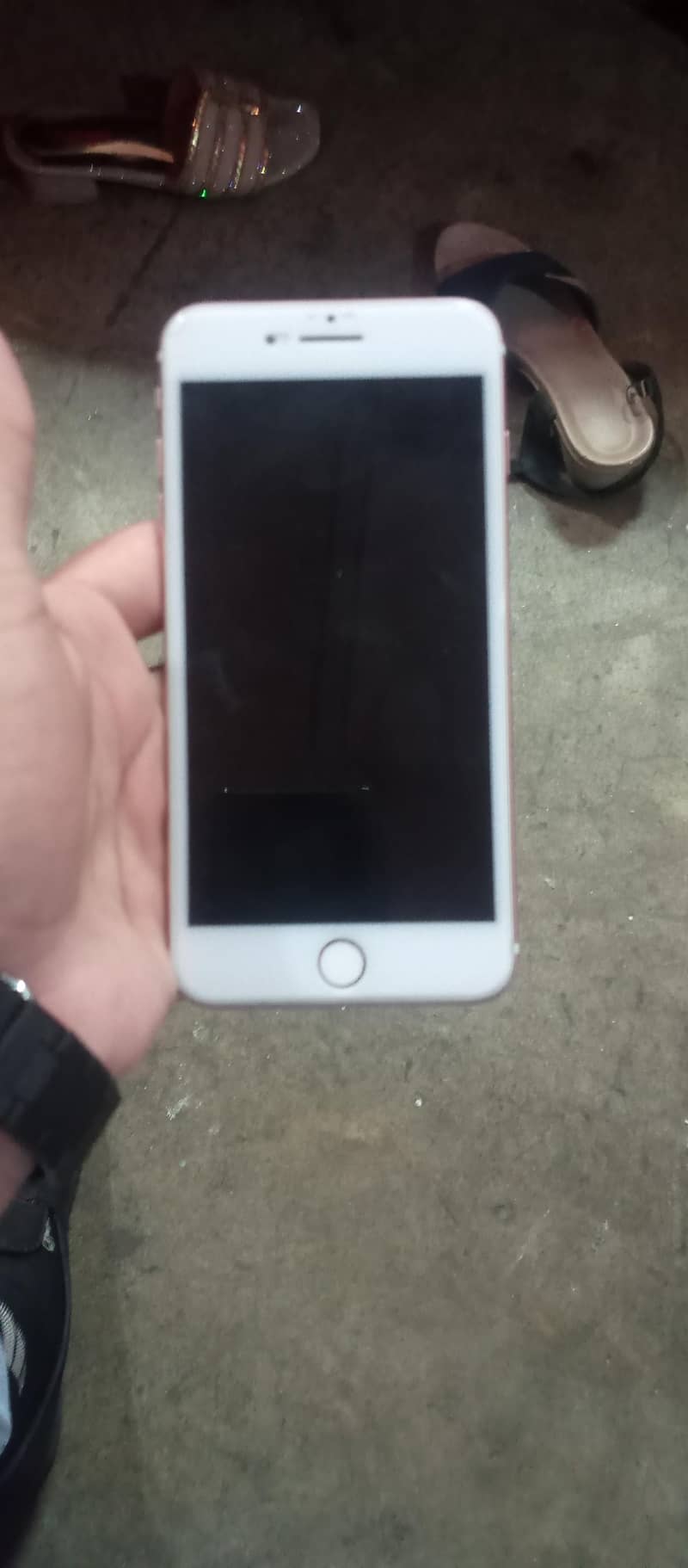 Apple iPhone 7 1