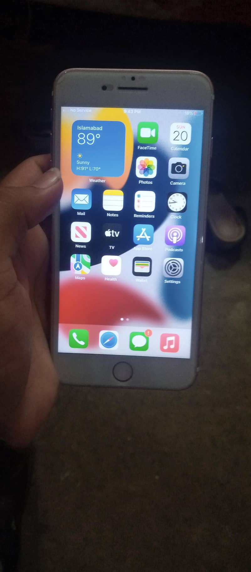 Apple iPhone 7 2