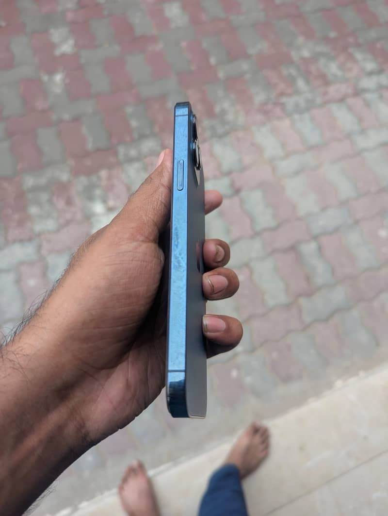 Apple iPhone 12 Pro Max 5