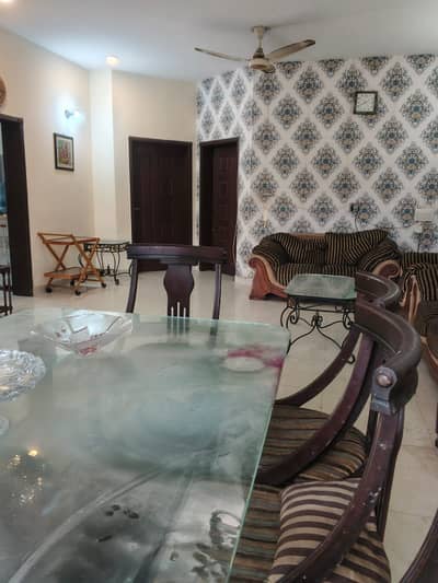 10 Marla upper portion for rent paragon city