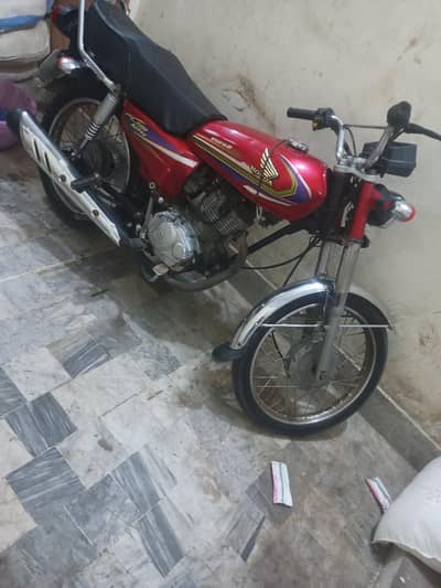 united 125 just buy n drive