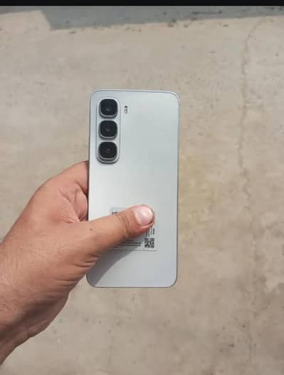 Infinix Hot 60i