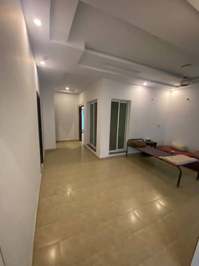 10 Marla House for Rent in DHA Rahbar 11 Spacious Family Home