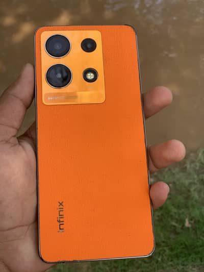 Infinix Note 30