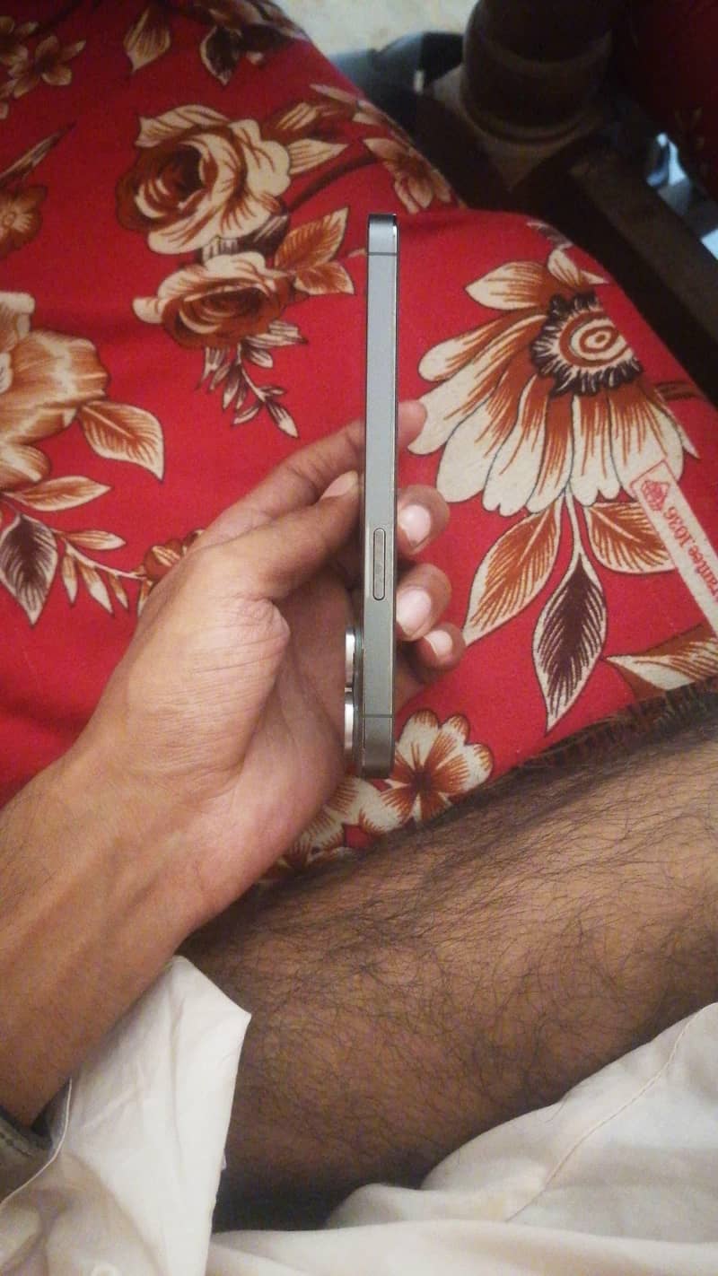 Apple iPhone 13 Pro 6