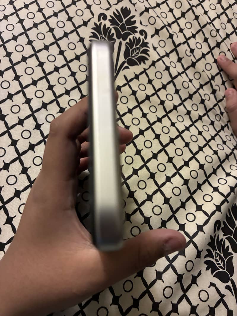 OPPO A6s 5