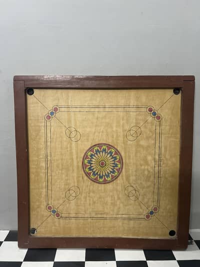 Carrem Board 100x100