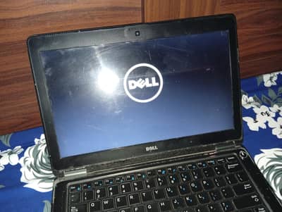 Dell Latitude E7250 Core i5 | 4GB RAM | For Repair |