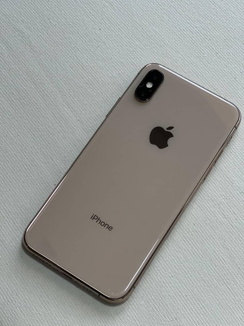 Apple iPhone XS 0