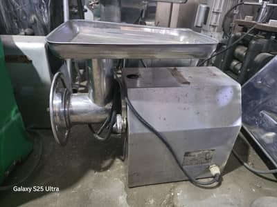 mincer qeema machine