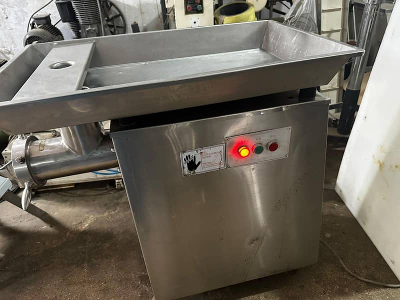 mincer qeema machine 15