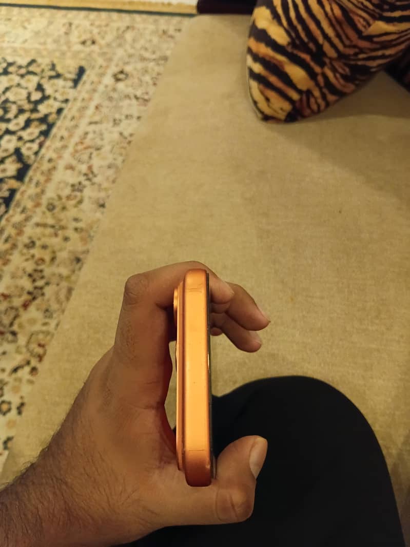 Apple iPhone 17 Pro Max 5