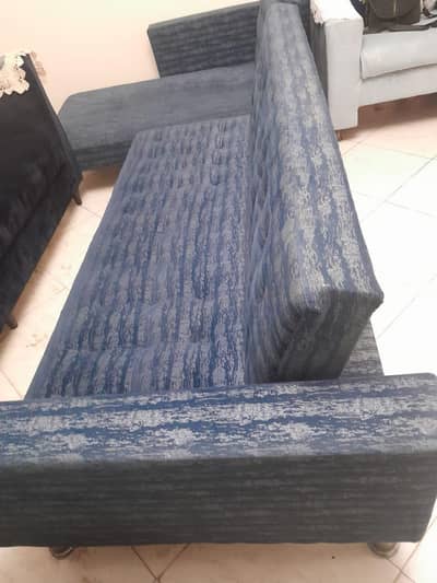 sofa sat
