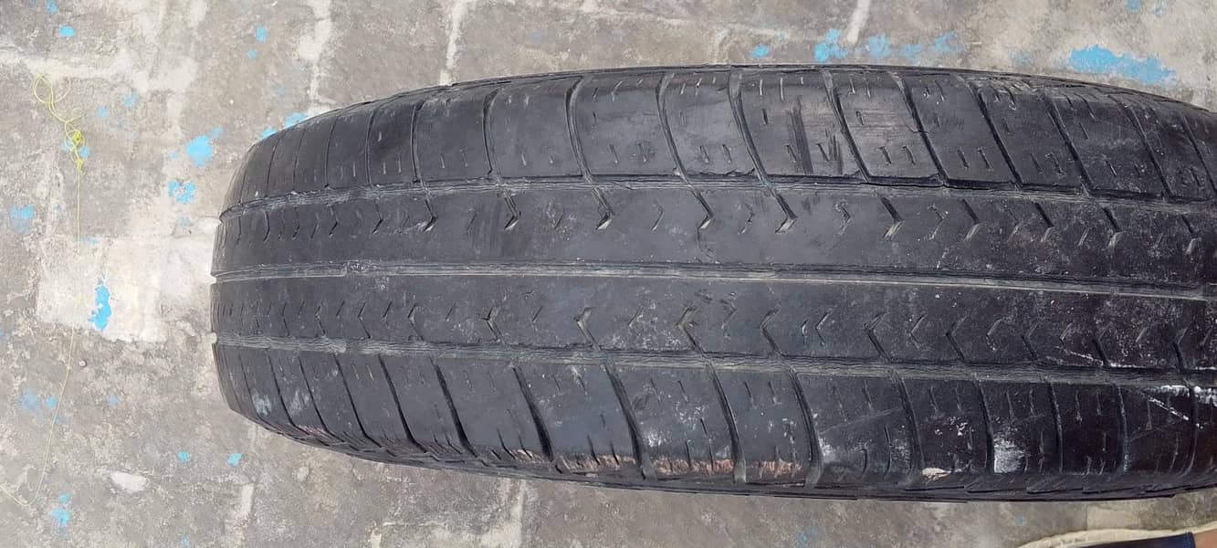 wagonR tyre 4