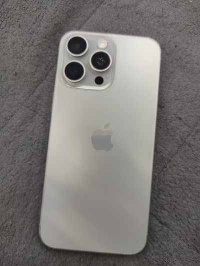 Apple iPhone 15 Pro Max