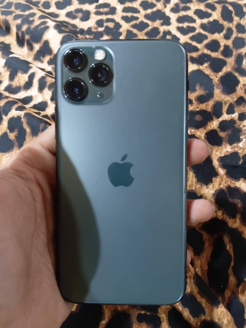Apple iPhone 11 Pro 2